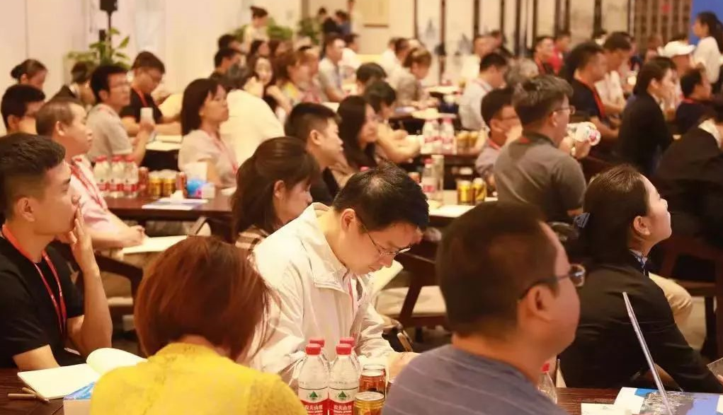 企業管理培訓小.png